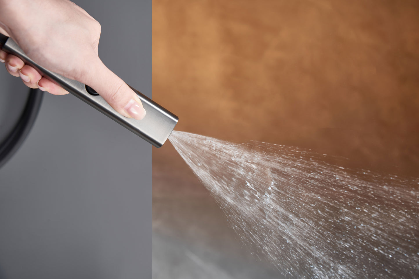Creavit Piano Tepe Duş Sistemi Digital Sıcaklık Göstergeli Termostatik Metalik Gri Duş Sistemleri PN710GR - Banyovit